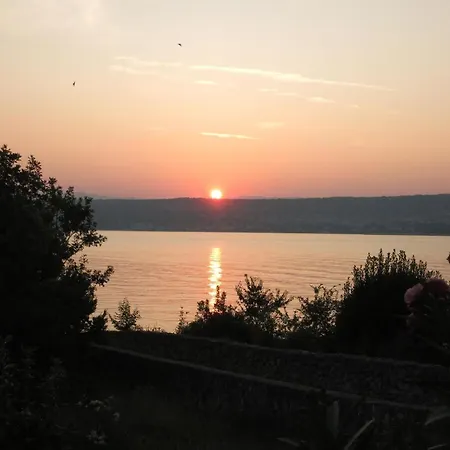 Ferienwohnung Auf Der Kroatischen Insel Malinska Mit Blick Aufs Meer *
